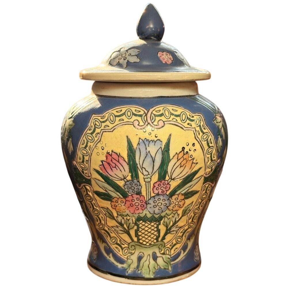 Vintage Hand Painted Chinese Porcelain Ginger Jar Cobalt Blue Floral Urn